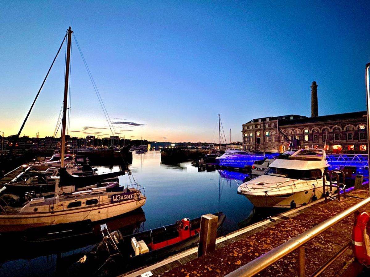 Royal William Yard Apartments - Large And Luxurious With Free Parking Plymouth Extérieur photo